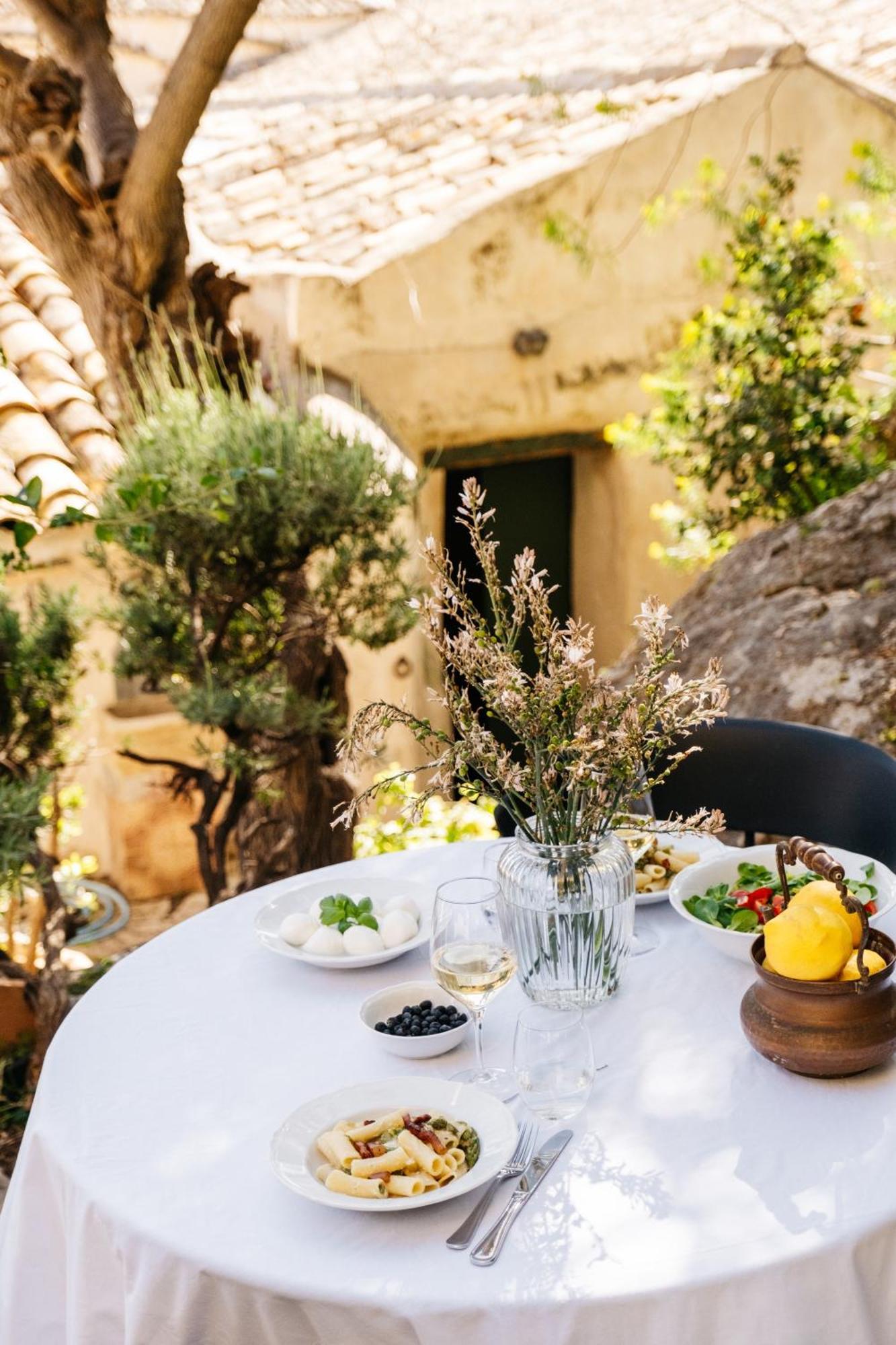 Tonnara Di Scopello Villa กัสเตลลัมมาเร เดล โกลโฟ ภายนอก รูปภาพ